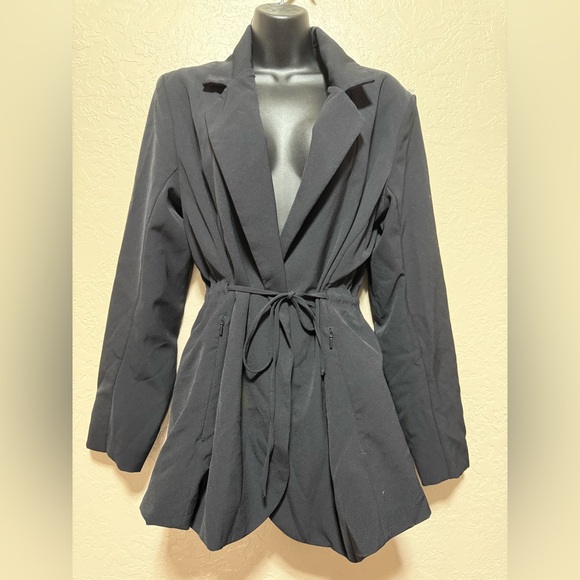Athleta Jackets & Blazers - Athleta Endless Primatwill Blazer Black Size 14